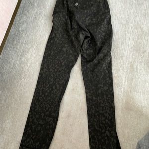lululemon green camouflage leggings